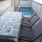 Twins House Pool 2 Tatil Evi