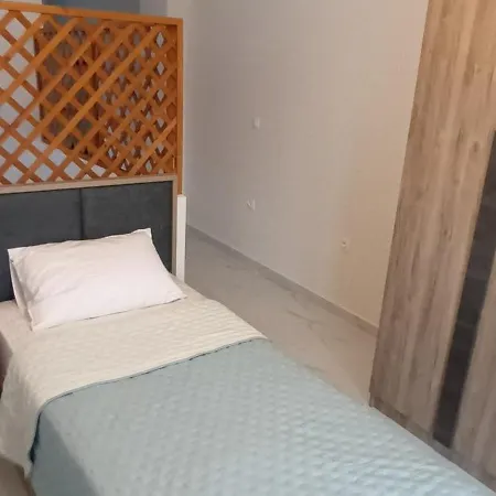 Twins House Pool 2 Nikiti (Sithonia)