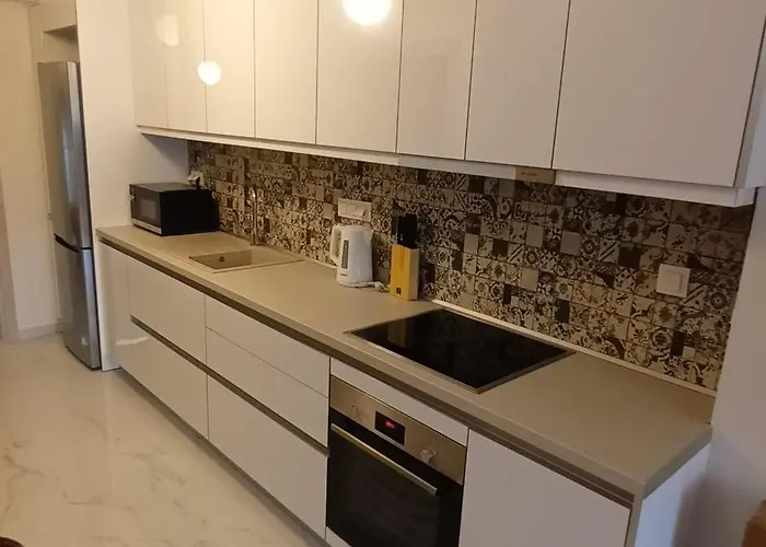 Prázdninový dům Twins House Pool 2 *
